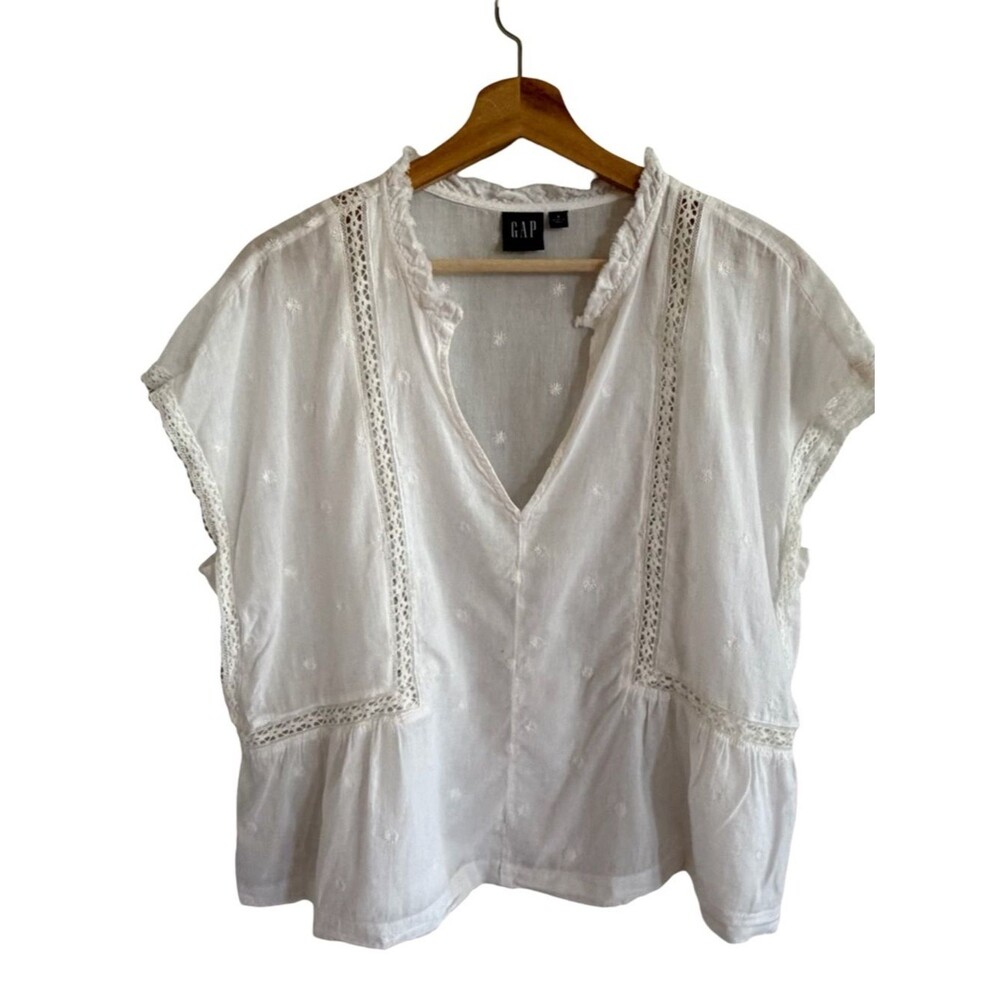 GAP Womens Eyelet Lace Boho Peasant Top Size S Cottage Prairie Embroidered Flowy